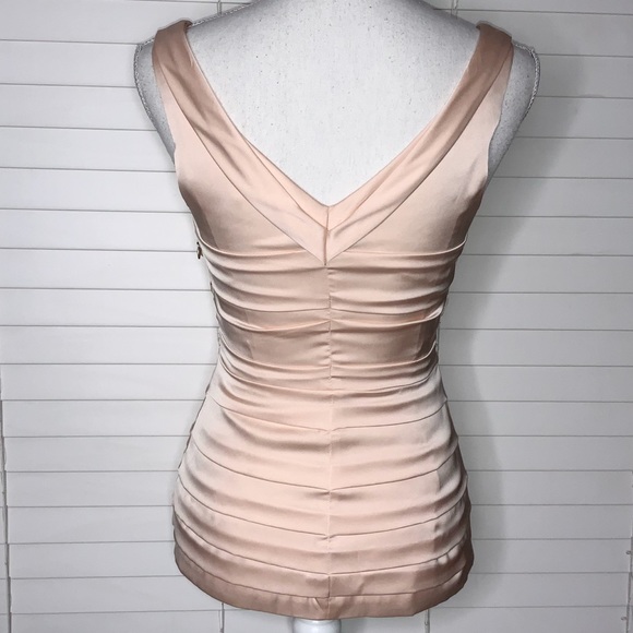 Express Layered Top Square Neck - Picture 3 of 3